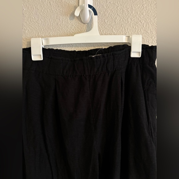 Women's Black Pants - Picture 2 of 4